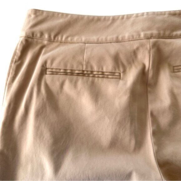 Ralph Lauren Chinos Classic Flat-Front Design, High-rise, Straight Leg, Cotton - Picture 9 of 14